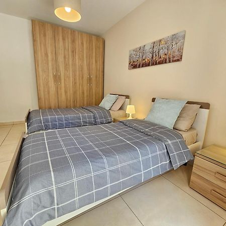 Sealine Apartman San Pawl il-Baħar Kültér fotó